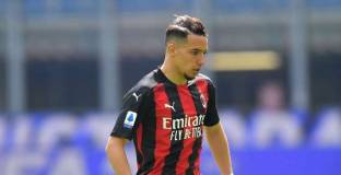 Милан е близо до нов договор Бенасер