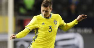 Линдельоф напусна лагер-сбора на националния отбор на Швеция