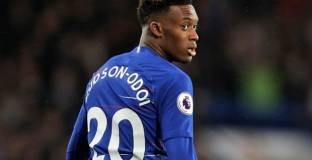 Карагър: Хъдсън-Одой не бива да подписва нов договор с Челси