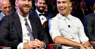 Блатер: Пожелавам на Меси и Роналдо безопасен край на кариерата 