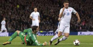 Шотландия - Словакия 1:0 