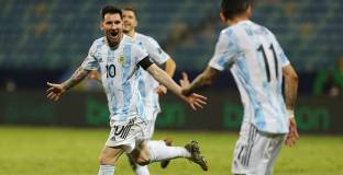 Меси: И двамата с Неймар сме на финала