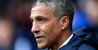 Гана уволни Крис Хютън 