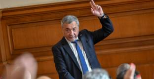 Валери Симеонов: Държавата не би допуснала фалиране на един отбор по финансови причини