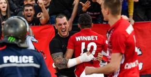 Тарторът на Сектор Г наказан за една година да не посещава мачове