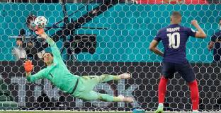 Дешан: Килиан искаше да изпълни дузпата