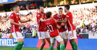 Унгария унизи Англия в Улвърхeмптън 