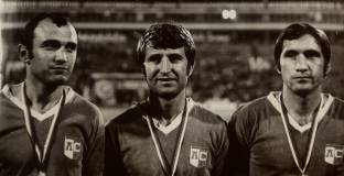 Фифи Перото на 74!