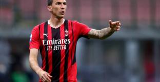 Манджукич се сбогува с Милан