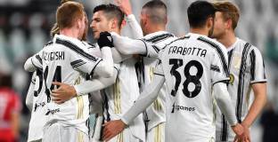 Ювентус - СПАЛ 4:0 