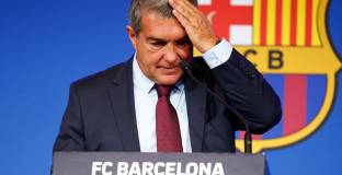 Ла Лига намали тавана на заплатите в Барселона 