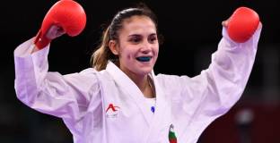 Ивет Горанова стартира годината със златен медал