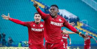 ЦСКА надви Левски в дербито (видео)