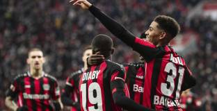 Байер Леверкузен - Гройтер Фюрт 7:1 