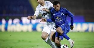 Български рефери ще свирят Левски - Лудогорец