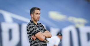 Веласкес: Не трябва да забравяме, че не играем срещу манекени, а срещу живи хора