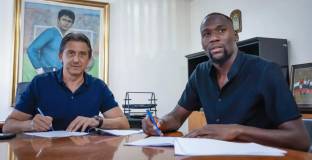 Официално: Мустафа Сангаре е новият нападател на Левски