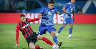 Клубове от Серия А си харесаха Асен Митков