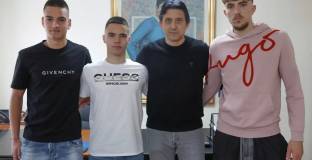 Левски подписа с трима от юношите на тима