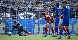 Не е ясно кой ще е вратар на Левски в следващия мач