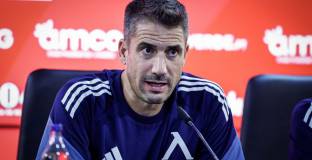 Веласкес: Знам със сигурност, че ще играем офанзивно