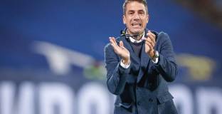 Веласкес сяда на масата със Сираков за преговори