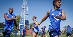 Сините герои радват феновете с открита тренировка днес