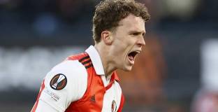 Красив гол дава лек аванс на Фейенорд преди реванша срещу Рома (видео)