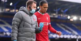 Контузията на Ван Дайк е по-сериозна от очакваното 