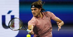 Циципас се справи с Коларж, Гофен преодоля Тиафо