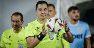 Обявиха кой ще ръководи последния мач за годината в родния шампионат