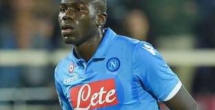 Наполи отклонил оферта на Юнайтед за Кулибали