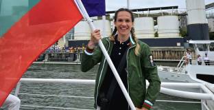 Петрова: За мен бе чест да бъда знаменосец