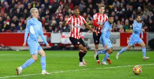 Ман Сити поведе с 8 точки на върха