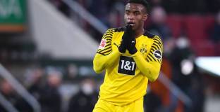 Бърнли наема Кулибали 