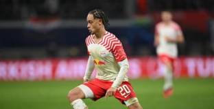 Нюкасъл е готов да привлече нападател от Бундеслигата