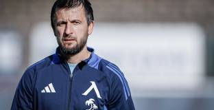 Официално: Дарко Тасевски ще води първата тренировка на Левски