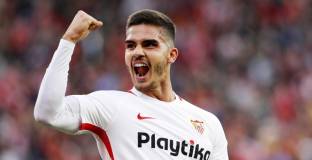 Севиля поведе в Ла Лига след минимален успех над Валядолид (видео)