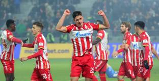 Левски срещу Цървена звезда в контрола?