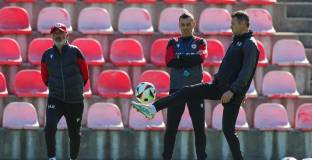 Защитник поднови тренировки с ЦСКА, но няма да играе с Добруджа