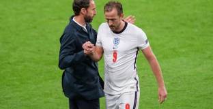 Фърдинанд: Ще заменя Кейн след 45 мин., ако не прибави 