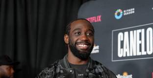 Крофорд загуби титлата си заради неплатени такси