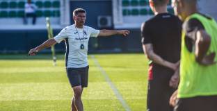 Балъков обяви състава за Черна гора и Англия