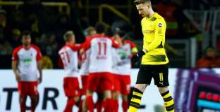 Дортмунд с грешна стъпка срещу Аугсбург 