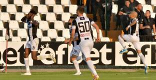 Локо Пловдив удари Царско село в мач с пет гола и обидно малко фенове