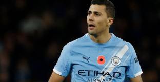 Манчестър Сити предложи нов договор на Родри