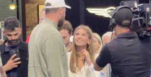 Келси и внучката на Доналд Тръмп в загадъчен разговор – социалните мрежи избухнаха