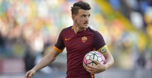 Флоренци отложи преговорите с Рома, Челси и Юнайтед се ослушват 