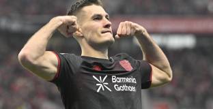 Леверкузен мачка, Дортмунд с издъгнка (видео)