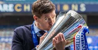  Джерард: Мечтая да водя Ливърпул, но засега съм готов и за асистент